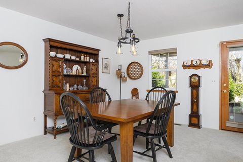 Tiny photo for 2206 Egret Court, Grants Pass, OR 97526 (MLS # 220212728)