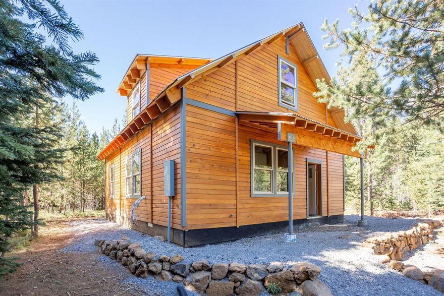 Brand new construction cabin just 5 miles from Lake of the Woods! This one of a kind property has 2 Bedrooms and 2 Baths and is located in the Lakewood's Community. Construction is in the process of being completed. The Lakewood's Community is located in the heart of the Siskiyou National Forest surrounded by several mountain lakes. There are cross-county skiing trails and groomed snowmobile trails for ample winter activities. The property is surrounded by breathtaking mountain scenery. Must see property!