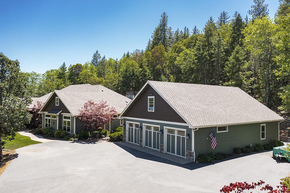 Falcon Ridge Estates - Residential
