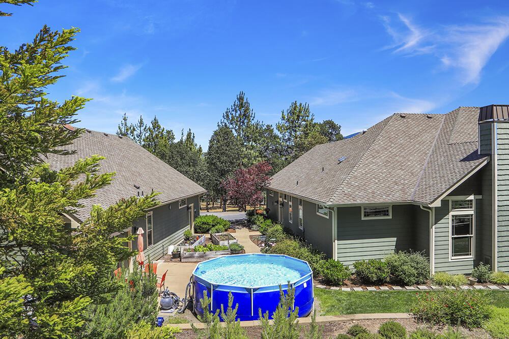 Falcon Ridge Estates - Residential