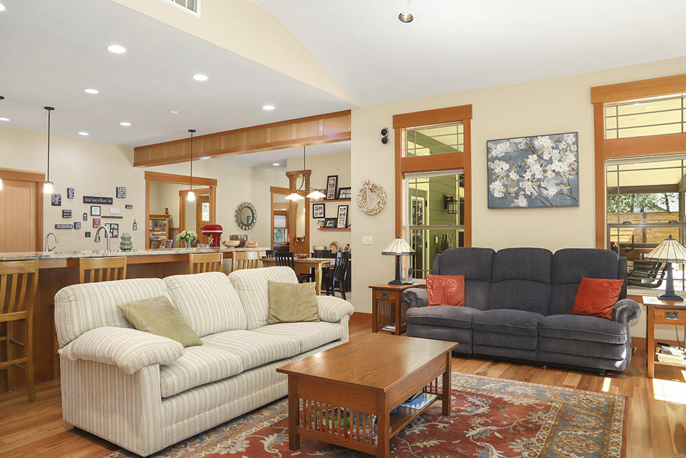 Falcon Ridge Estates - Residential