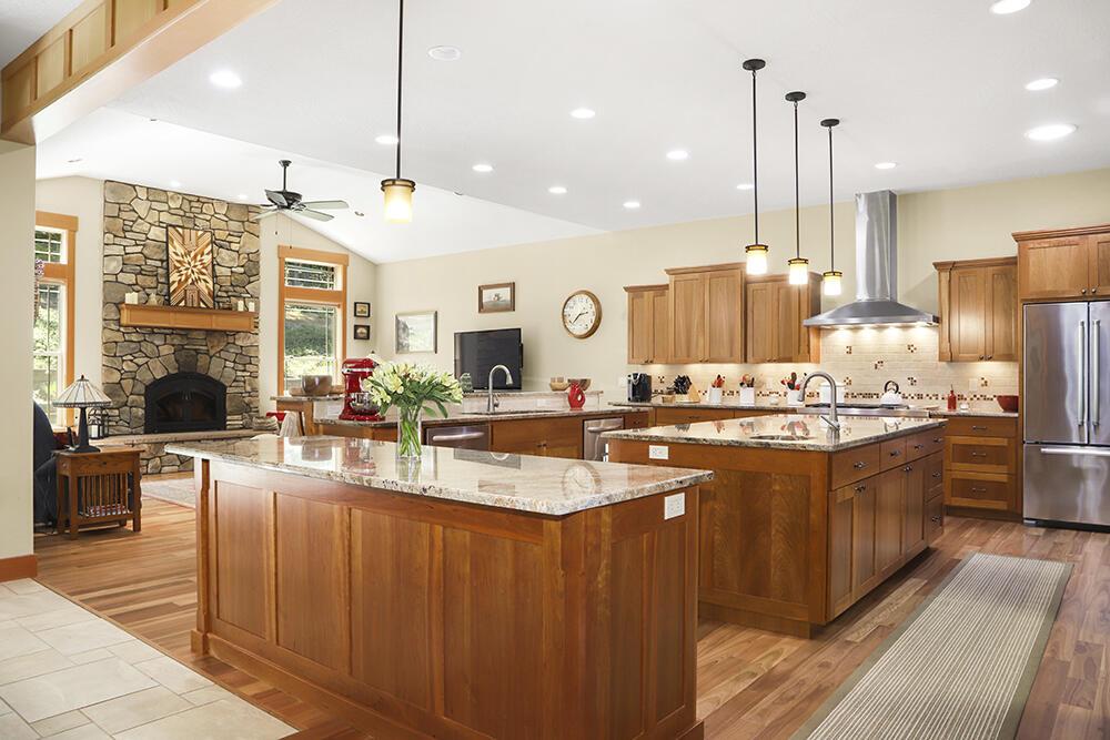 Falcon Ridge Estates - Residential