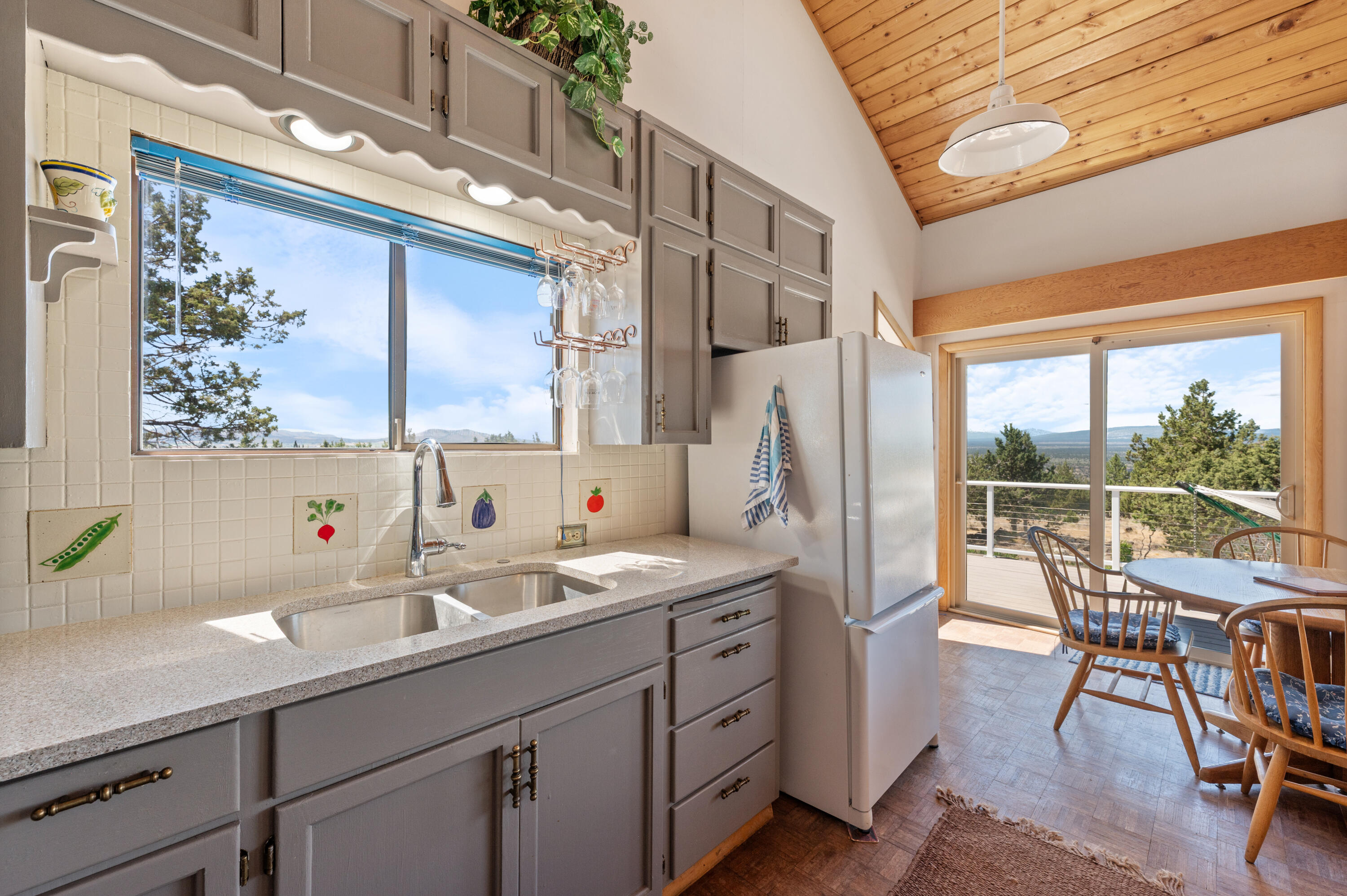 Round Butte - Residential