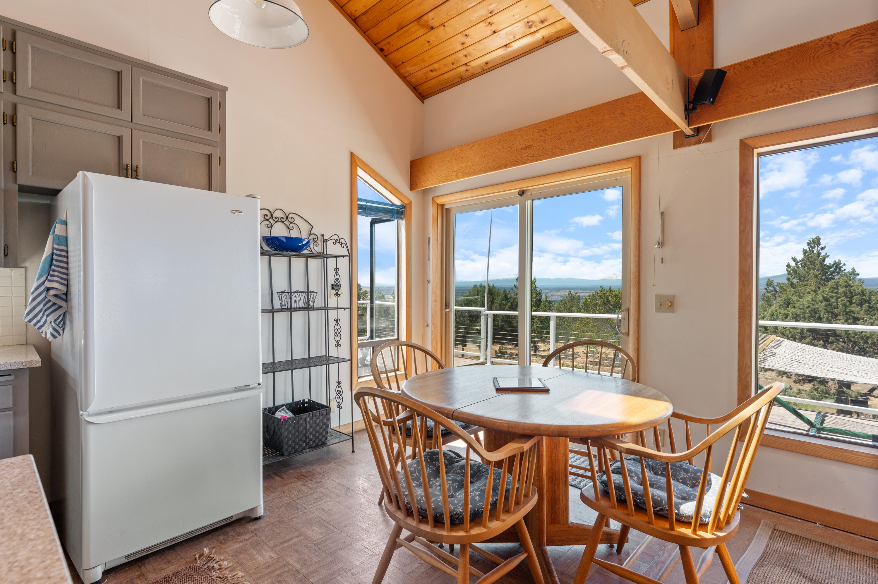 Round Butte - Residential