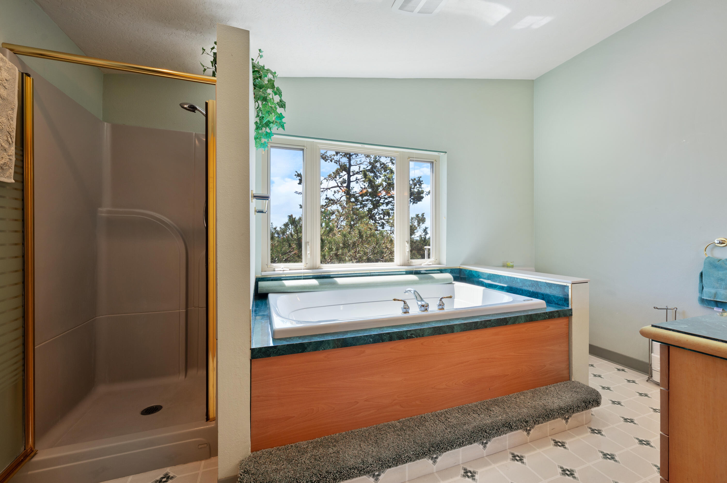 Round Butte - Residential