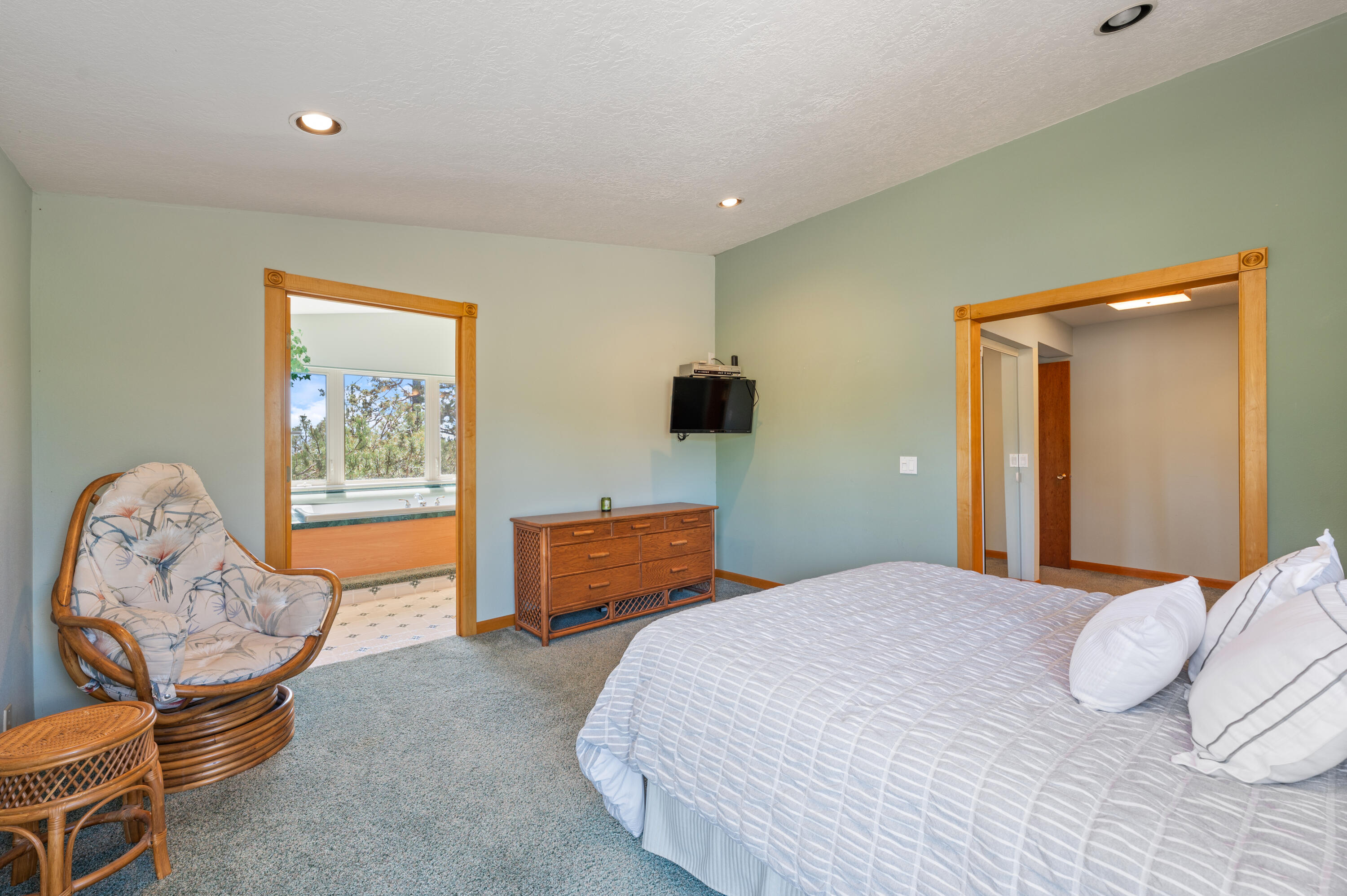 Round Butte - Residential