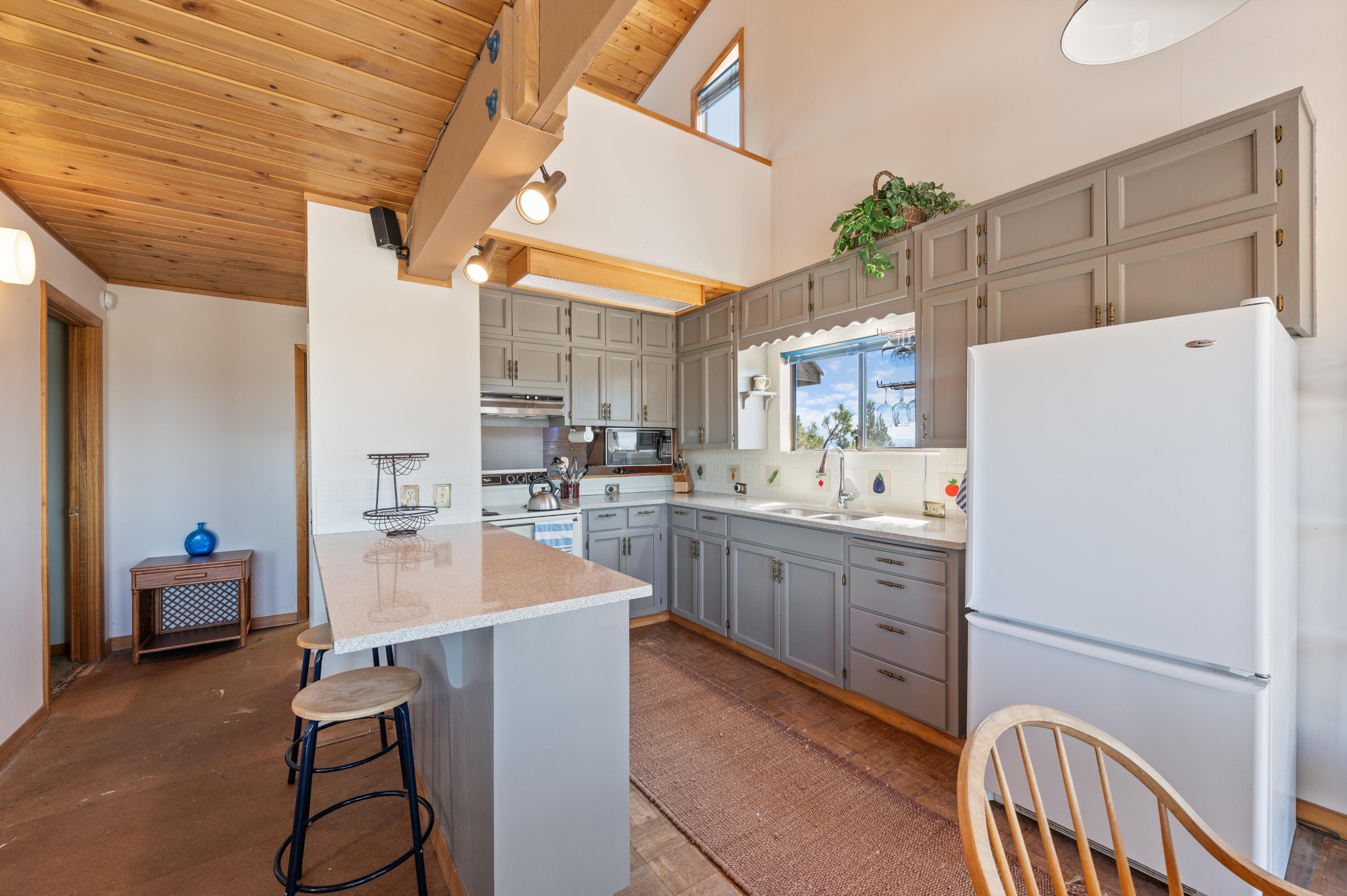 Round Butte - Residential