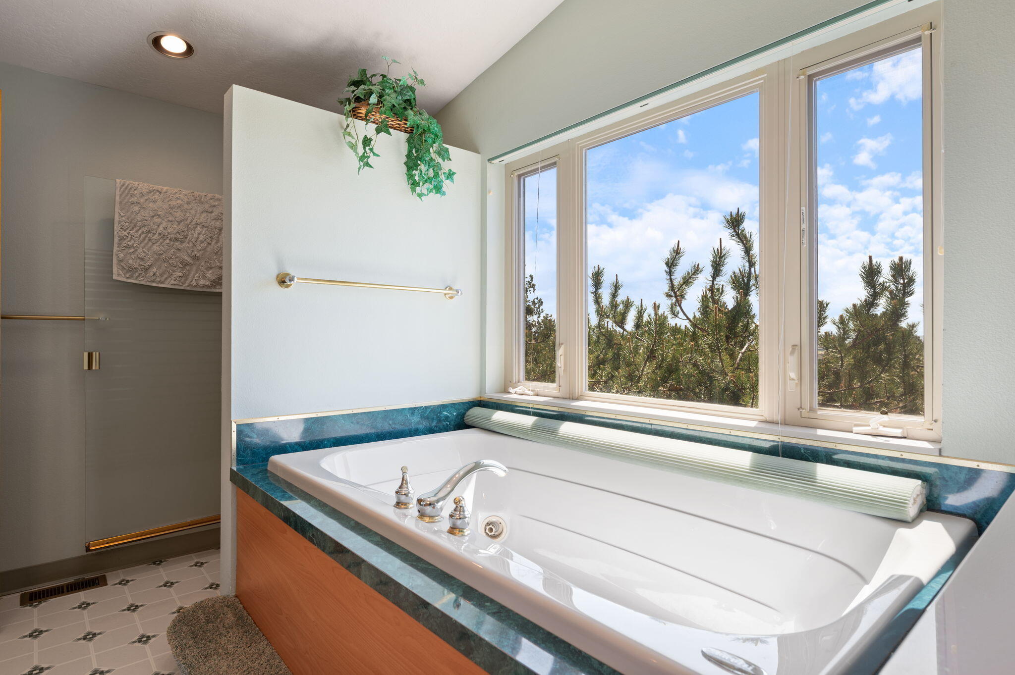 Round Butte - Residential