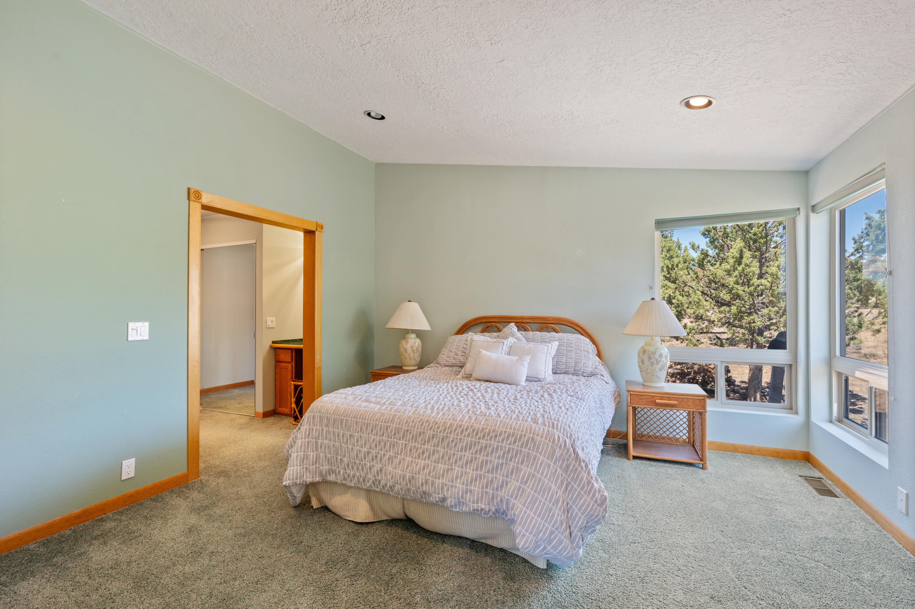 Round Butte - Residential