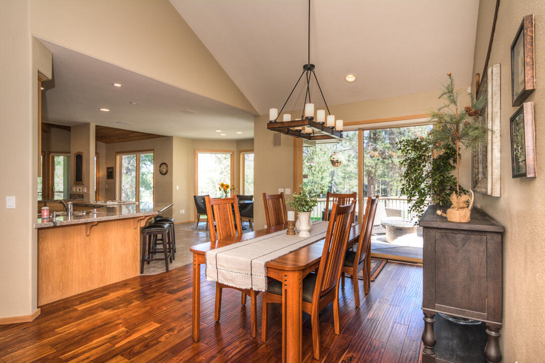 Fairway Crest Village - Residential