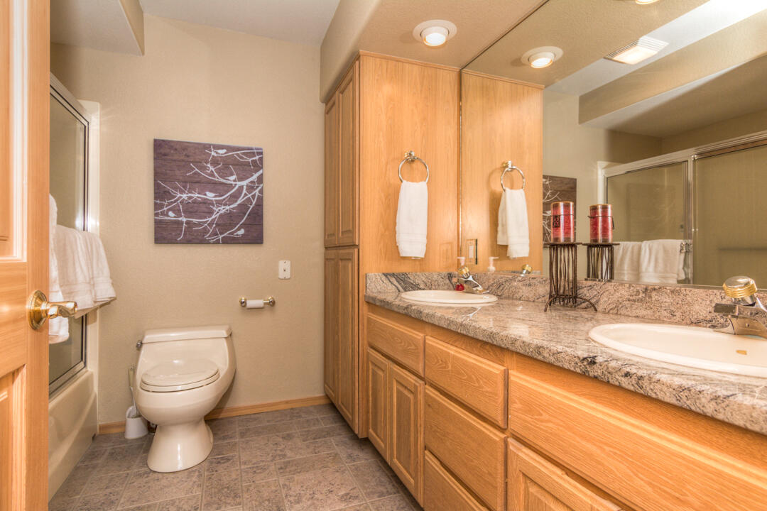 Fairway Crest Village - Residential