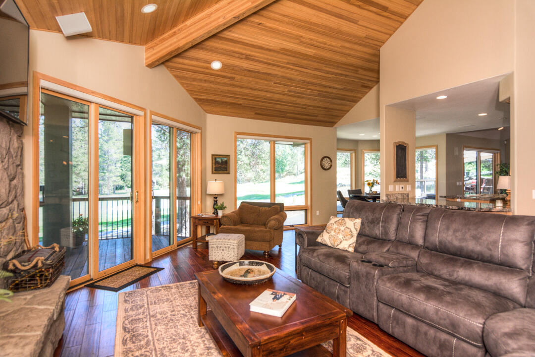 Fairway Crest Village - Residential