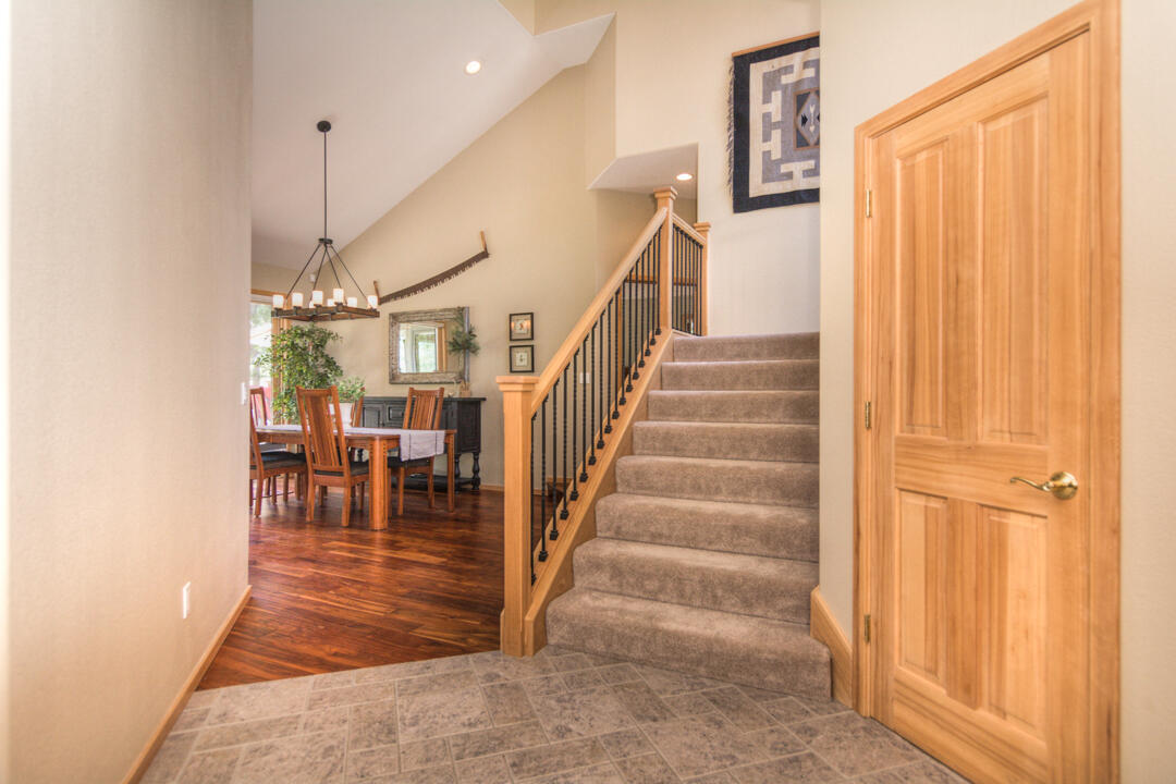 Fairway Crest Village - Residential