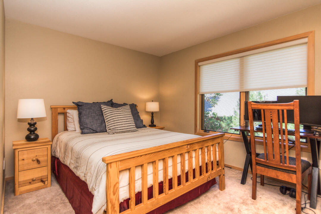 Fairway Crest Village - Residential