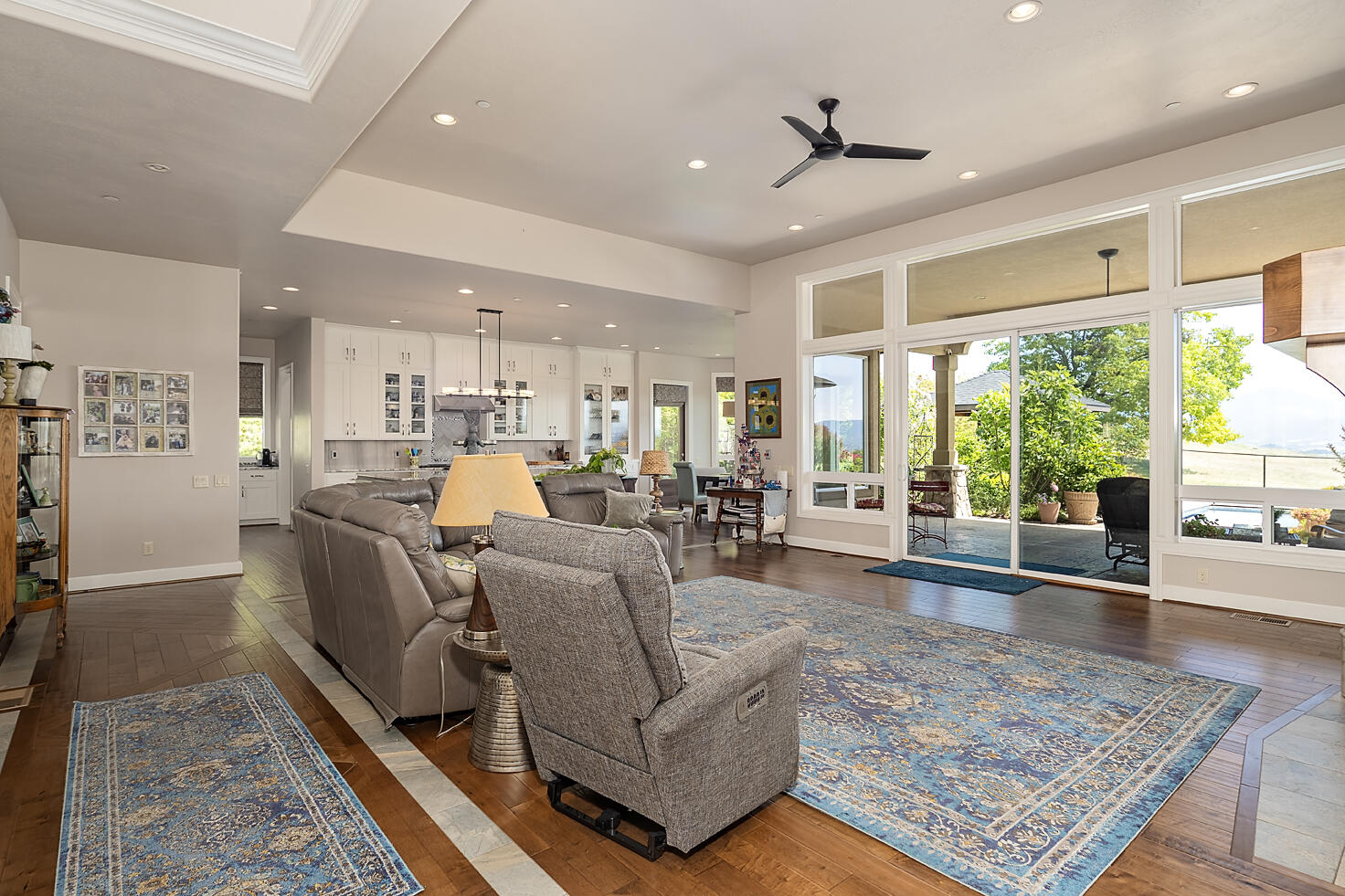 East Terrace Estates - Residential