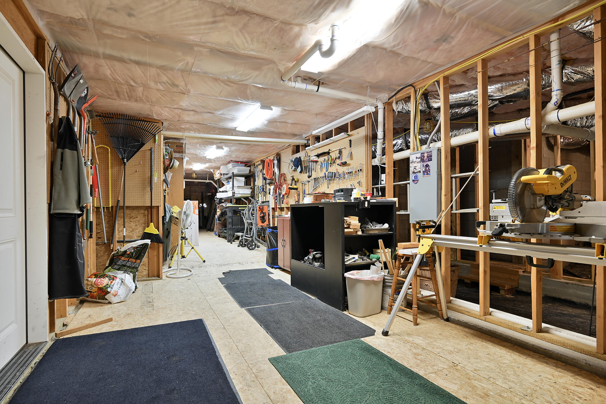 East Terrace Estates - Residential