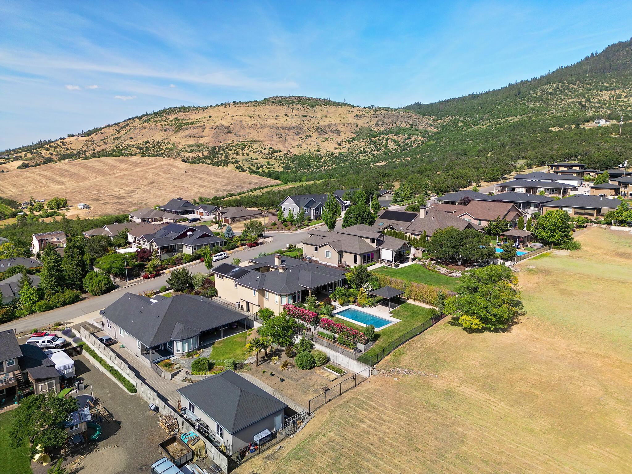 East Terrace Estates - Residential