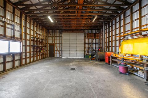 Tiny photo for 5752 Denver Avenue, Klamath Falls, OR 97603 (MLS # 220211188)