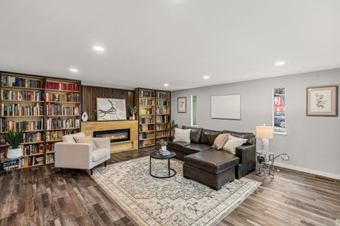 Tiny photo for 304 Woodlake Drive, Grants Pass, OR 97527 (MLS # 220215682)