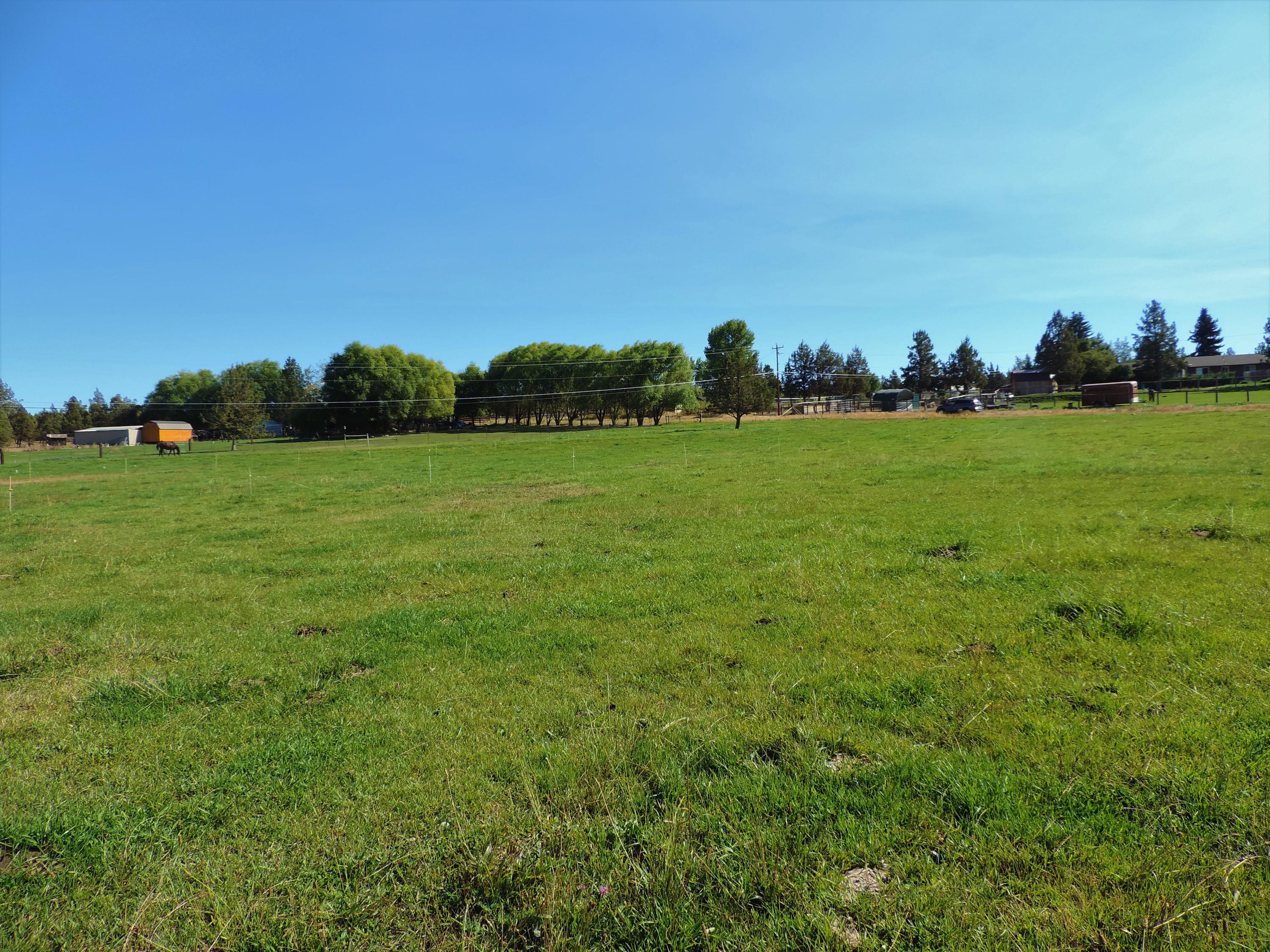 Howells Acres - Land