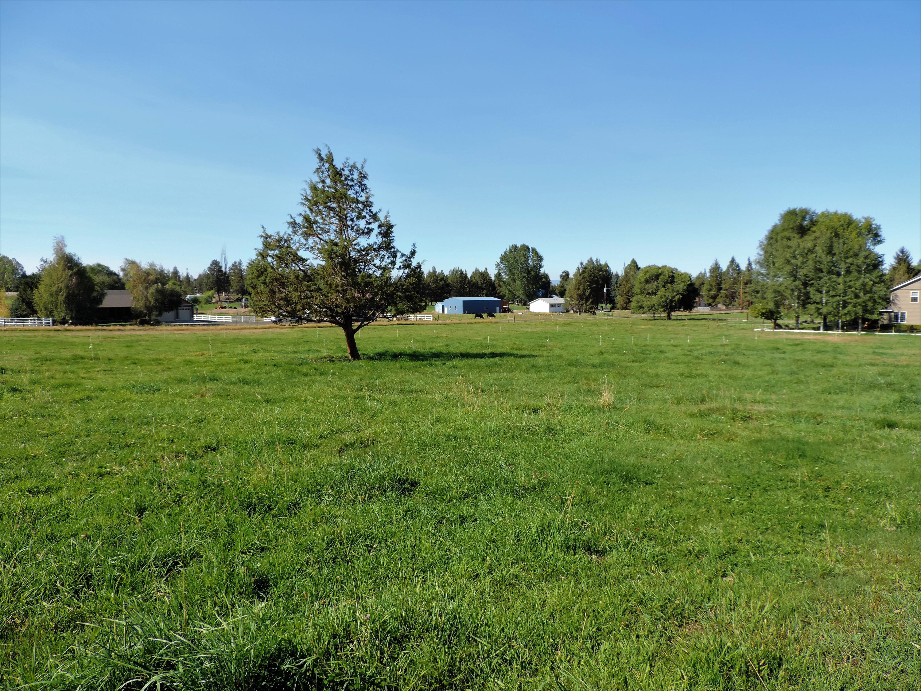 Howells Acres - Land