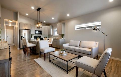 Tiny photo for 51215 Riley Lane, La Pine, OR 97739 (MLS # 220215046)