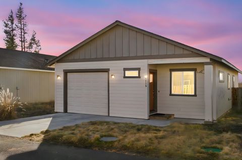 Photo of 51215 Riley Lane, La Pine, OR 97739 (MLS # 220215046)