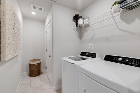 Tiny photo for 63210 NE Carly Lane #LOT 75, Bend, OR 97701 (MLS # 220215182)