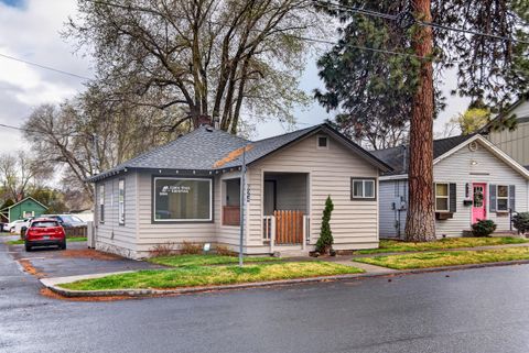 Tiny photo for 624 NW Hill Street, Bend, OR 97703 (MLS # 220219888)
