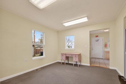 Tiny photo for 624 NW Hill Street, Bend, OR 97703 (MLS # 220219888)