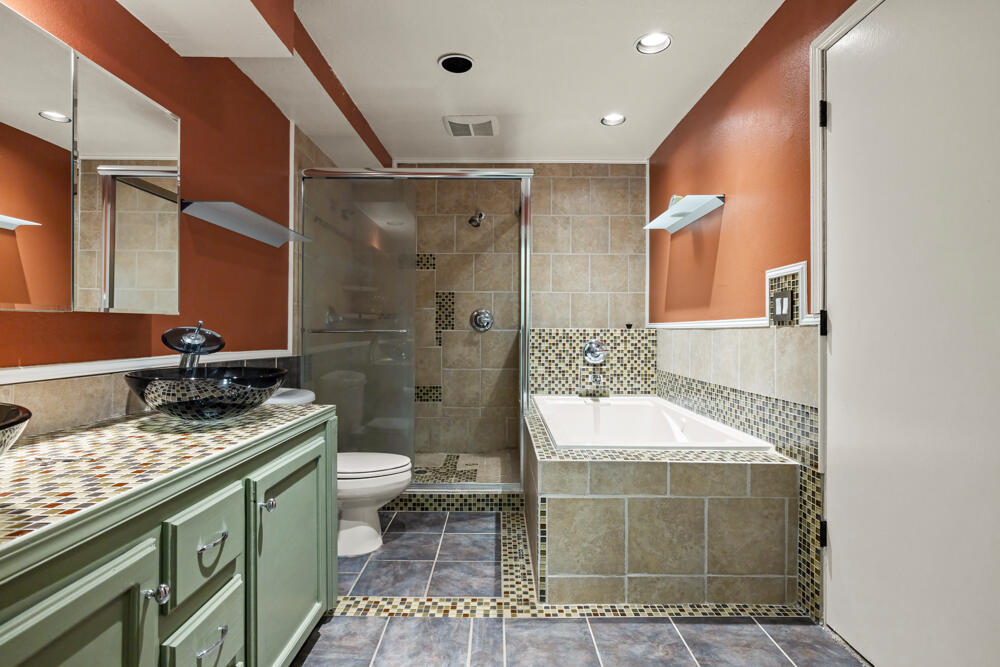 Lynnewood - Residential