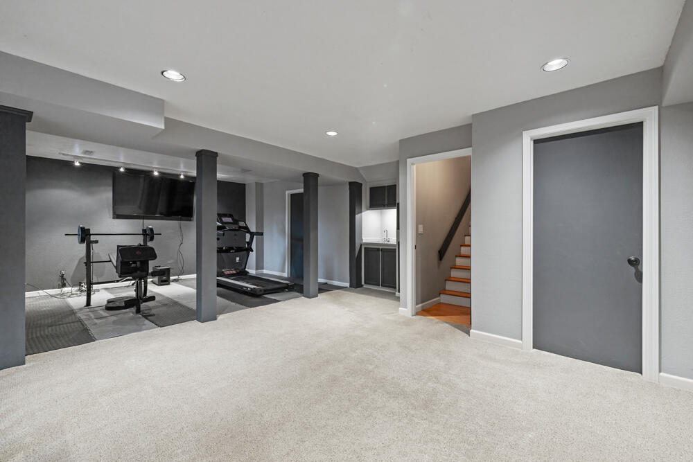 Lynnewood - Residential