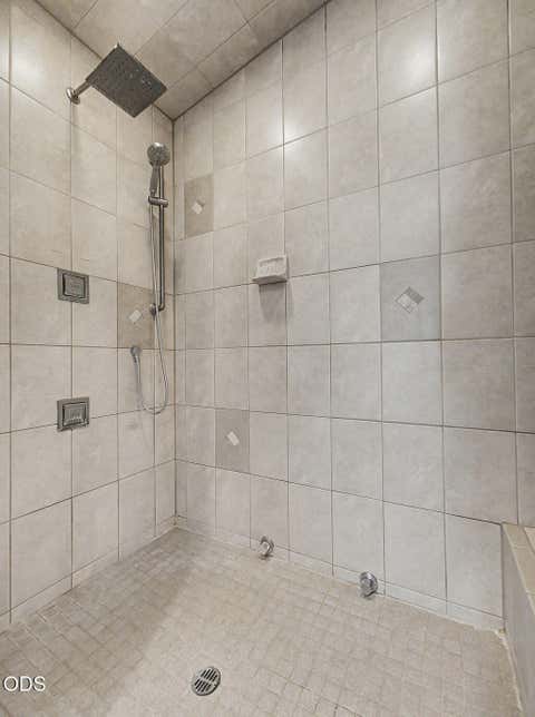 Tiny photo for 2706 Vale Road, Klamath Falls, OR 97603 (MLS # 220226894)