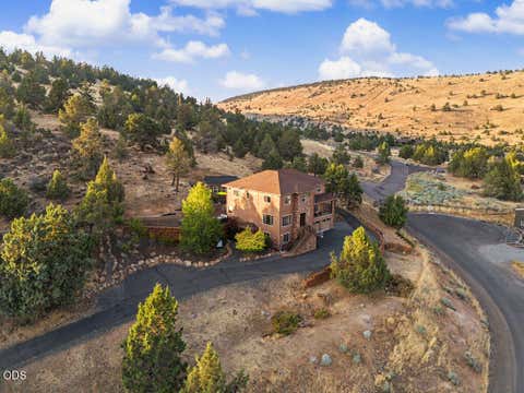 Tiny photo for 2706 Vale Road, Klamath Falls, OR 97603 (MLS # 220226894)