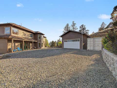Tiny photo for 2706 Vale Road, Klamath Falls, OR 97603 (MLS # 220226894)