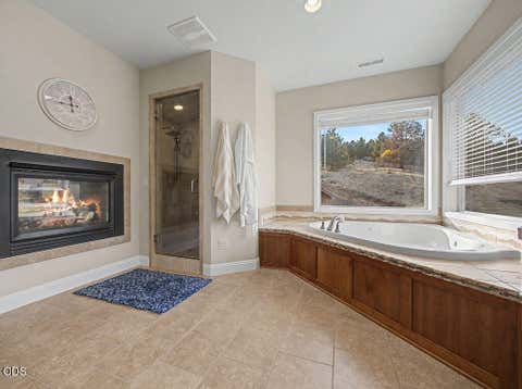 Tiny photo for 2706 Vale Road, Klamath Falls, OR 97603 (MLS # 220226894)