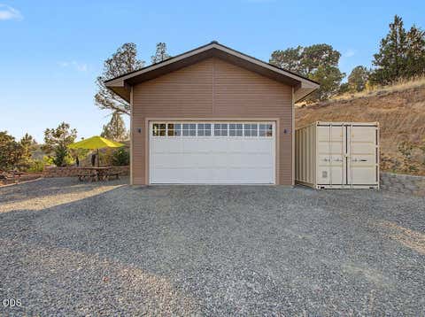 Tiny photo for 2706 Vale Road, Klamath Falls, OR 97603 (MLS # 220226894)