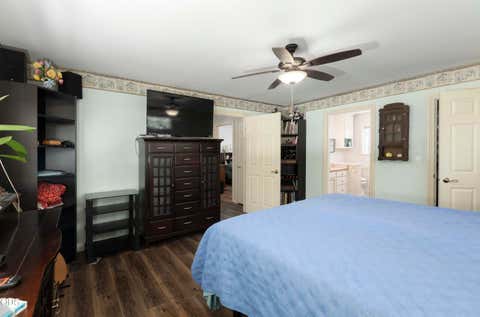 Tiny photo for 2200 Mayfield Drive, Grants Pass, OR 97527 (MLS # 220226970)