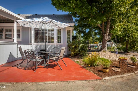 Tiny photo for 2200 Mayfield Drive, Grants Pass, OR 97527 (MLS # 220226970)