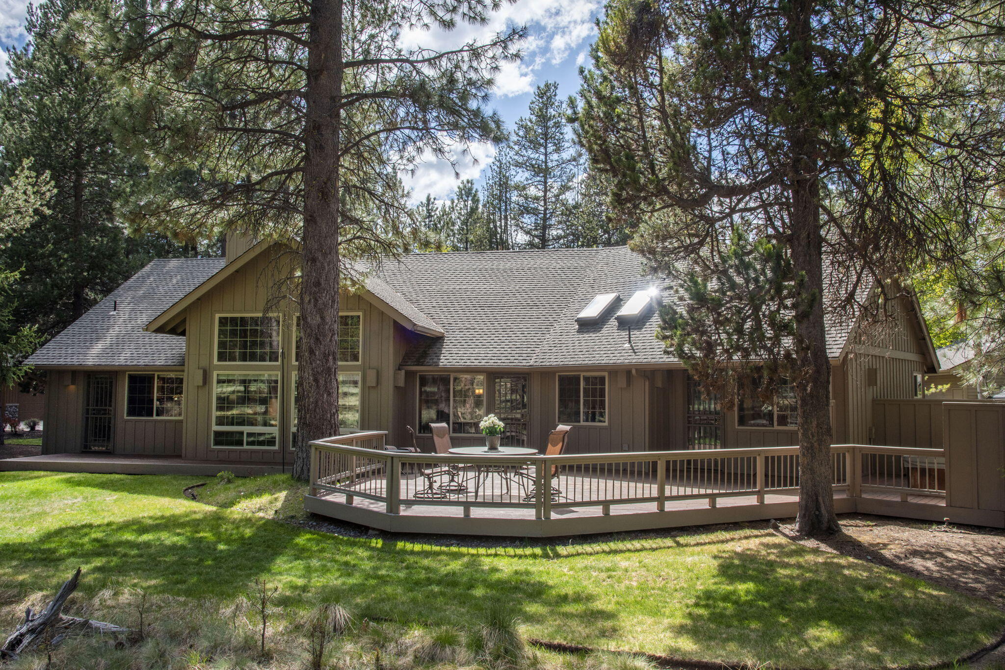 Fairway Point Villag - Residential