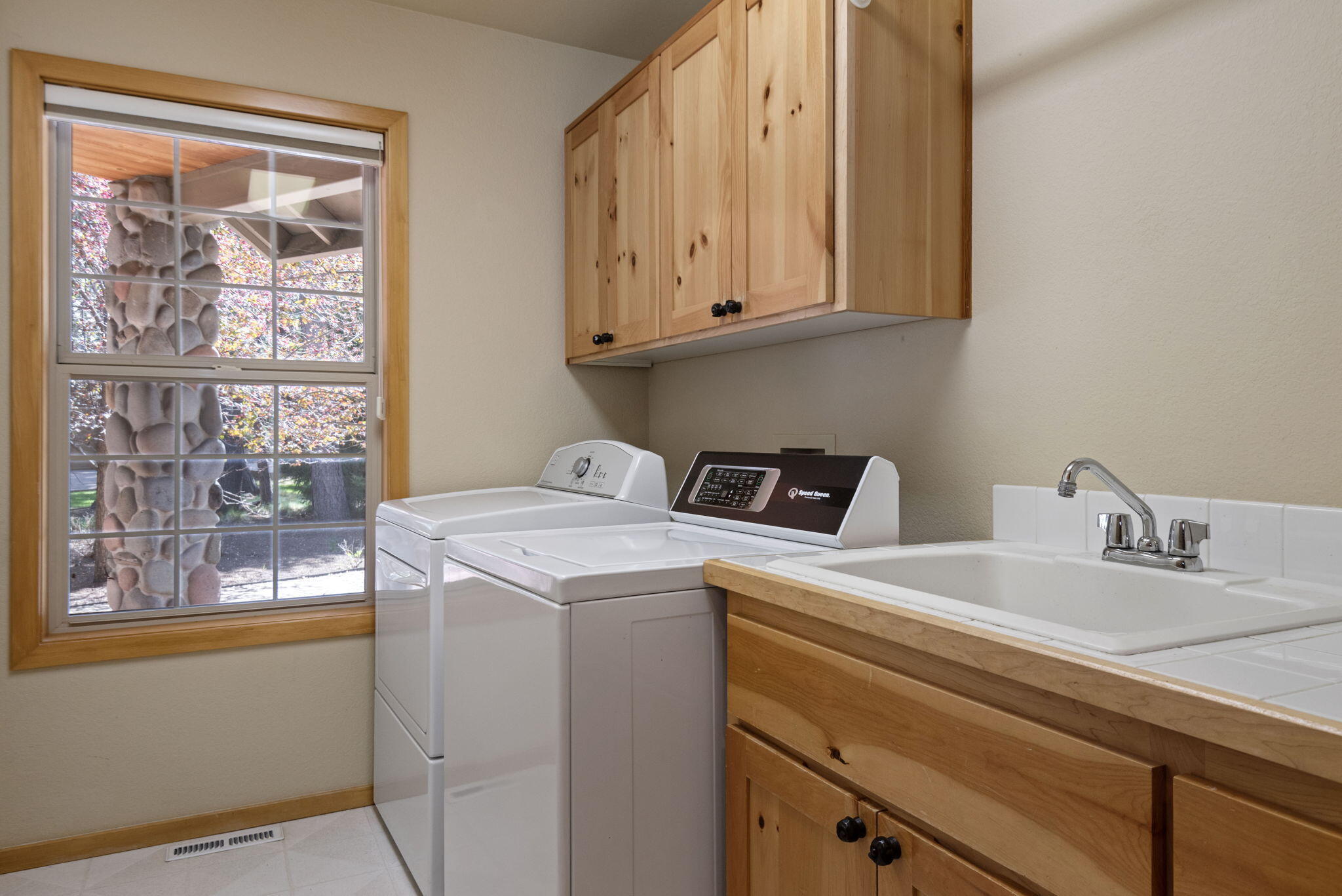 Fairway Point Villag - Residential