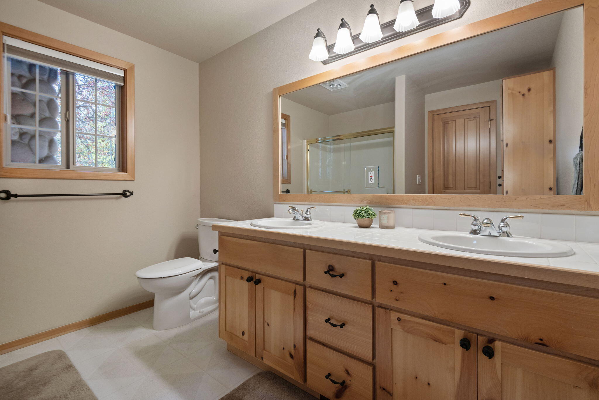 Fairway Point Villag - Residential