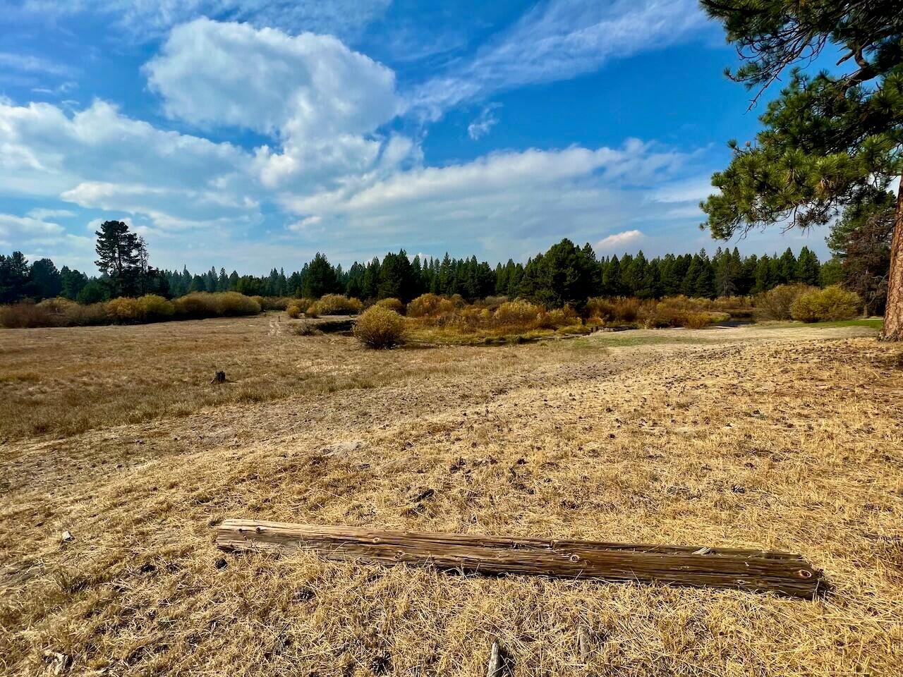 Wagon Trail Acreages - Land