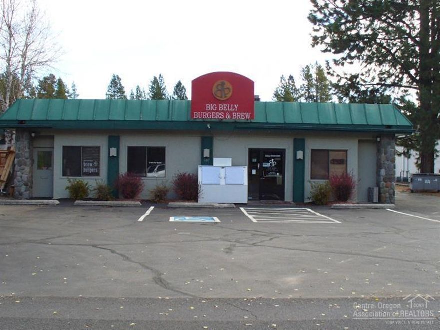 Newer restaurant at front of Sunriver Business Park. Excellent exposure to heavily traveled South Century Dr. Well equipped, Selling ready to open for owner/operator and the winter ski season on the road to Mt Bachelor and the Mountain Lakes.