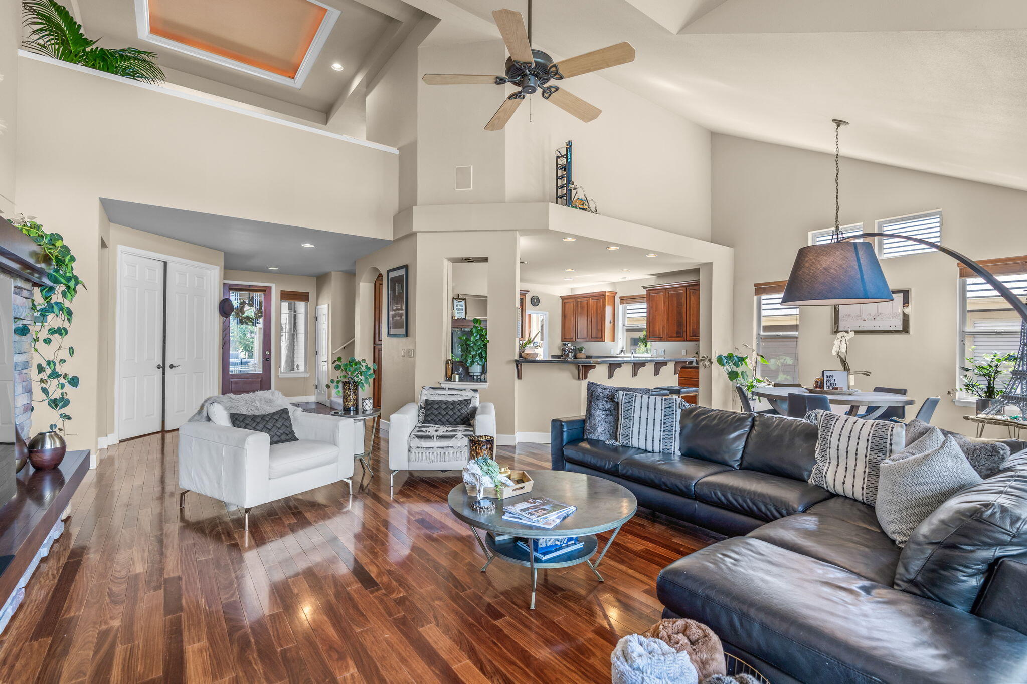 Broken Top - Residential