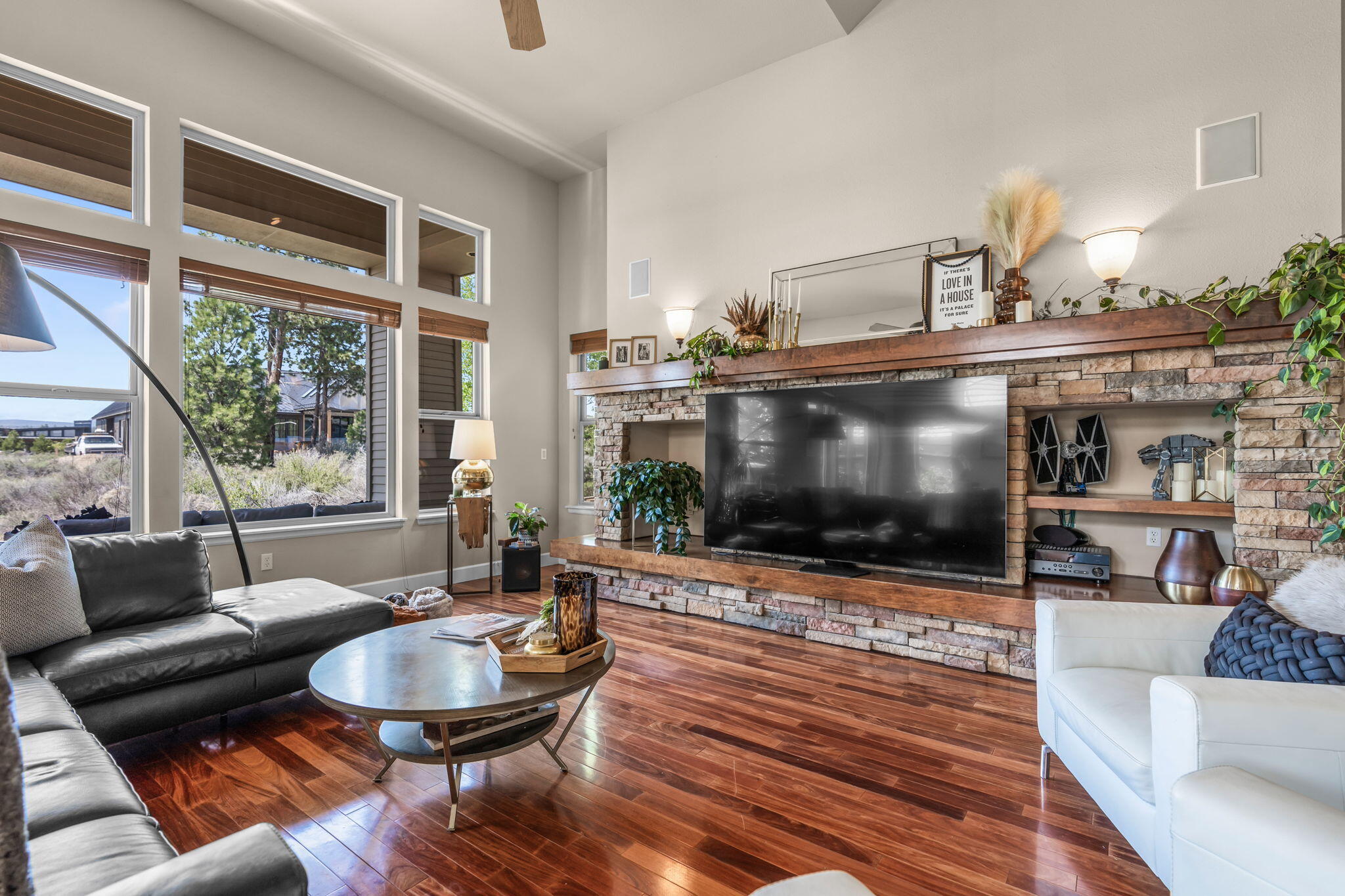 Broken Top - Residential