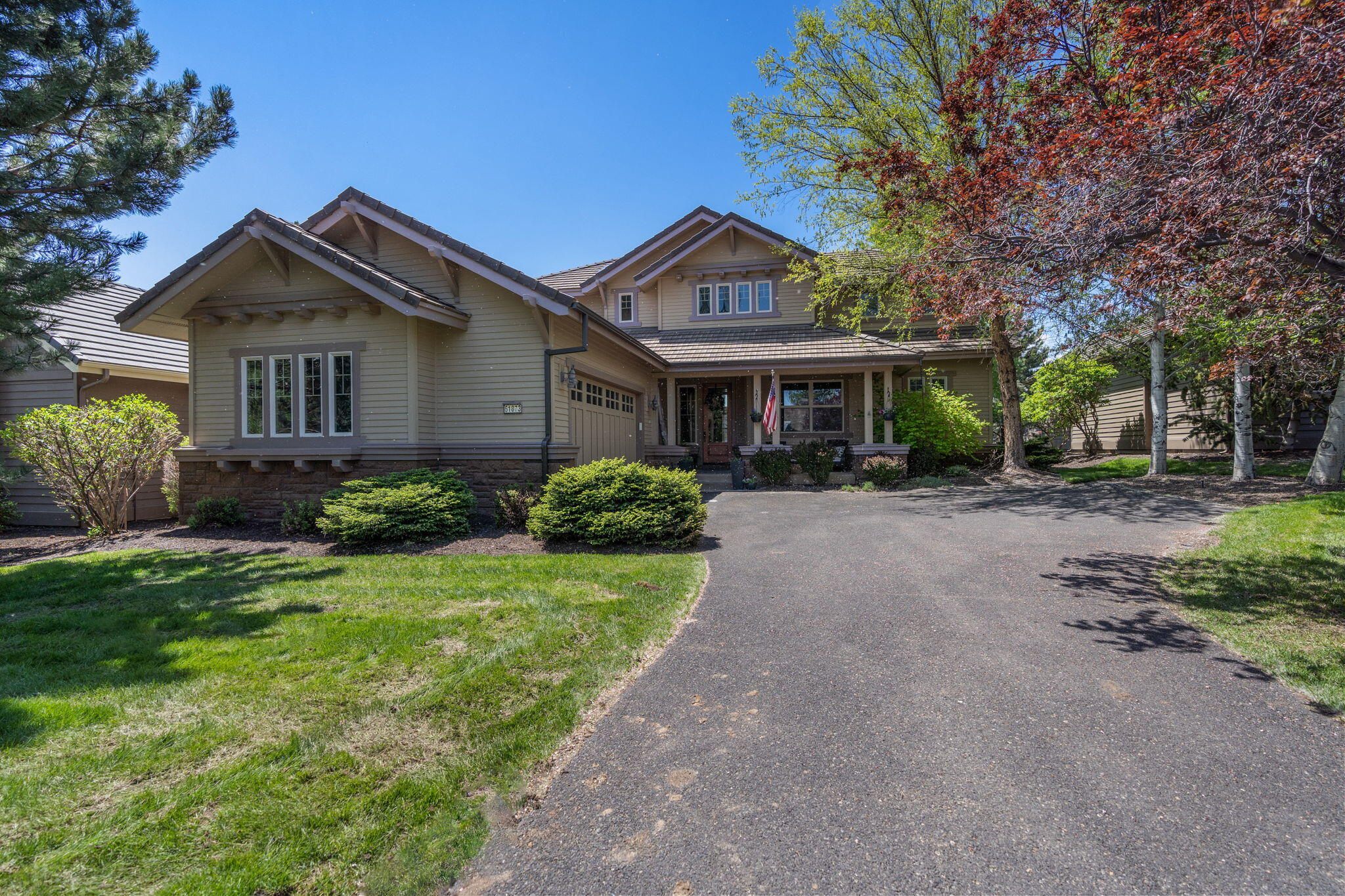 Broken Top - Residential