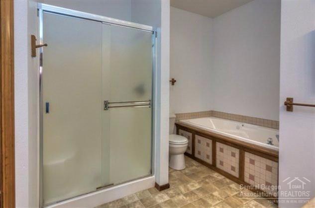 Deer Pointe Village - Residential