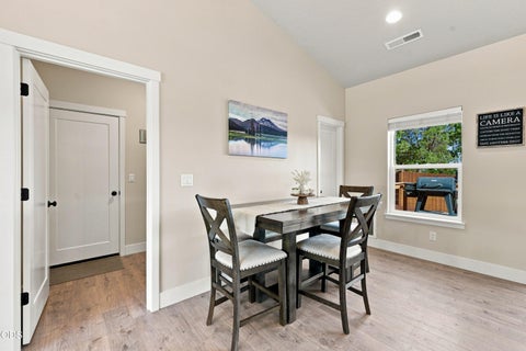 Tiny photo for 4809 SW Yew Place, Redmond, OR 97756 (MLS # 220227037)