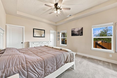 Tiny photo for 4809 SW Yew Place, Redmond, OR 97756 (MLS # 220227037)